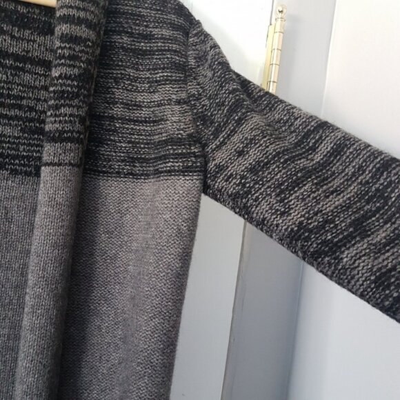 Tahari Wool Yak Blend Open Front Long Line Knit Cardigan Color Block  Sz M - Picture 6 of 15